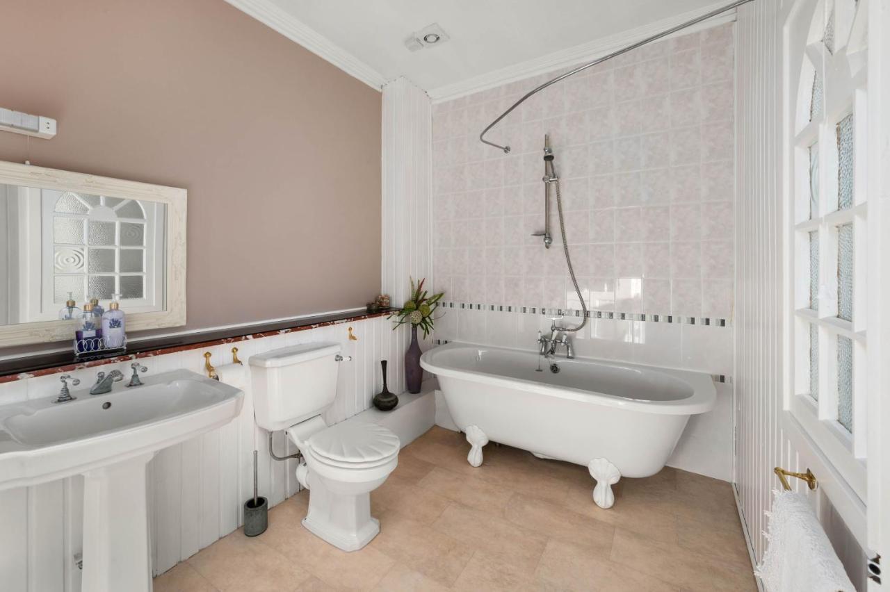 Ashley House Panzió Dundee Kültér fotó